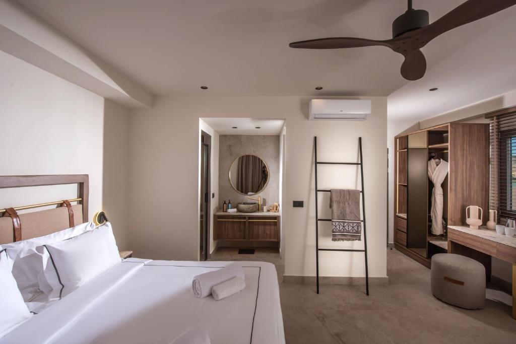 Hotel Elounda Infinity Exclusive Resort & Spa, Griechenland, Elounda. Großes 2